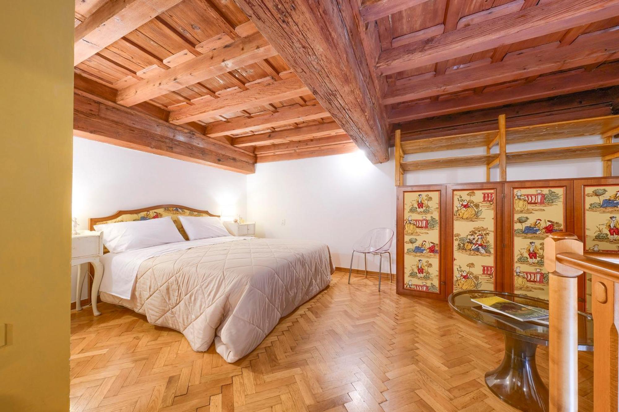 La Casa Di Dante Alighieri * Florença