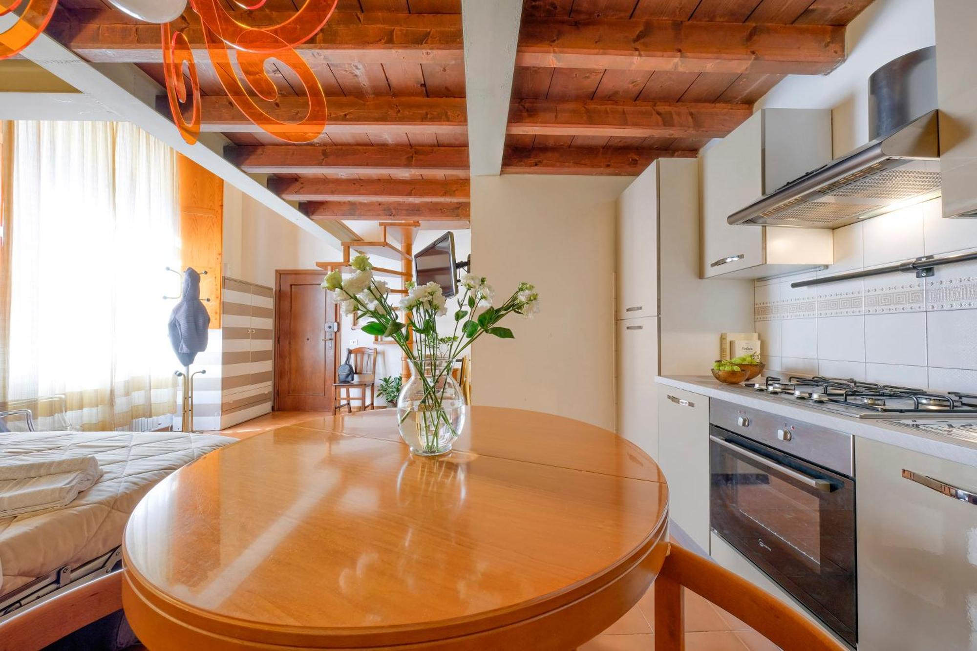 La Casa Di Dante Alighieri Apartamento