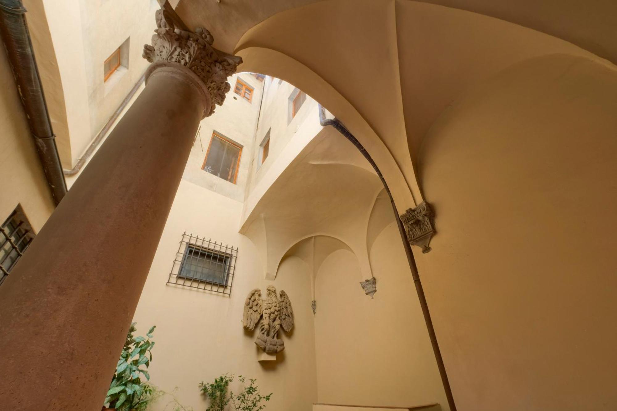 Apartamento La Casa Di Dante Alighieri *
